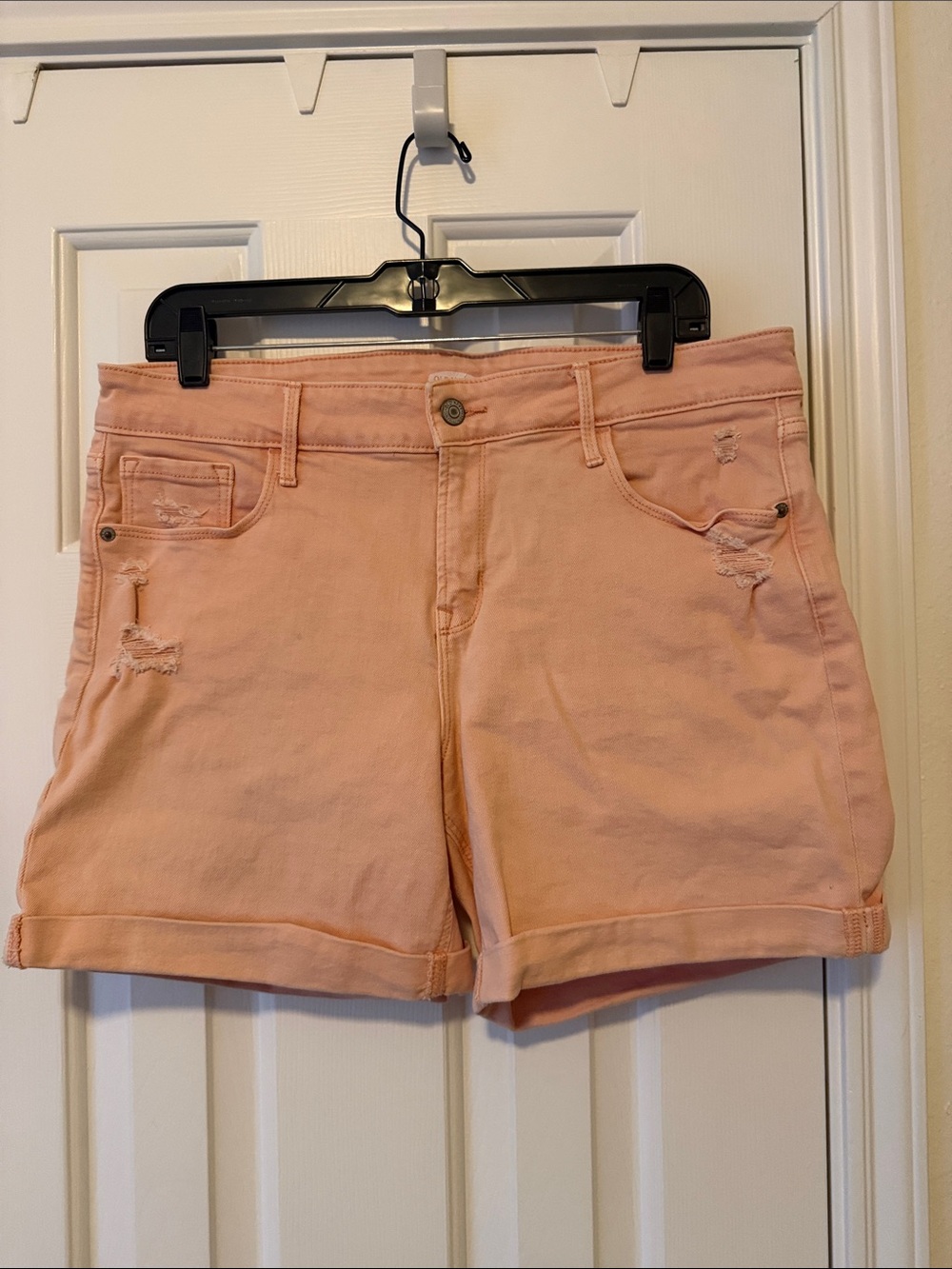 Old Navy Peach Distressed Roll-Cuff Jean Shorts